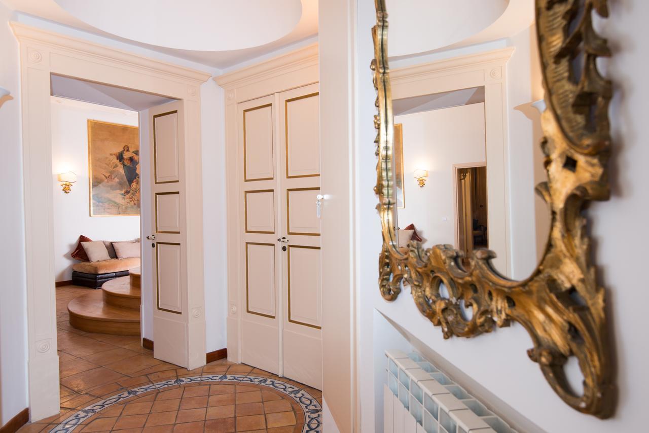 B&B Maiure ไมยอรี ภายนอก รูปภาพ